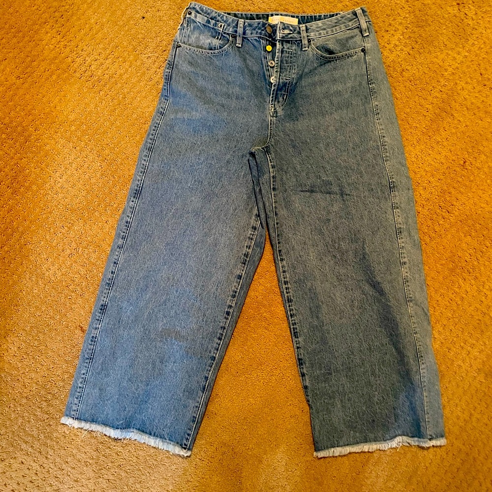 High Rise Crop Wide Leg Jeans